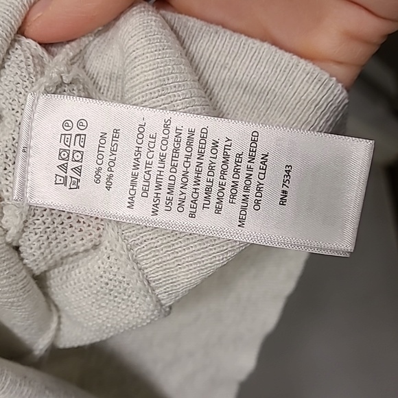 EUC s.M Cynthia Rowley Active batwing sweater - Picture 3 of 5